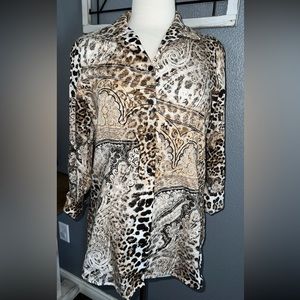 Chico’s cheetah print long sleeve blouse